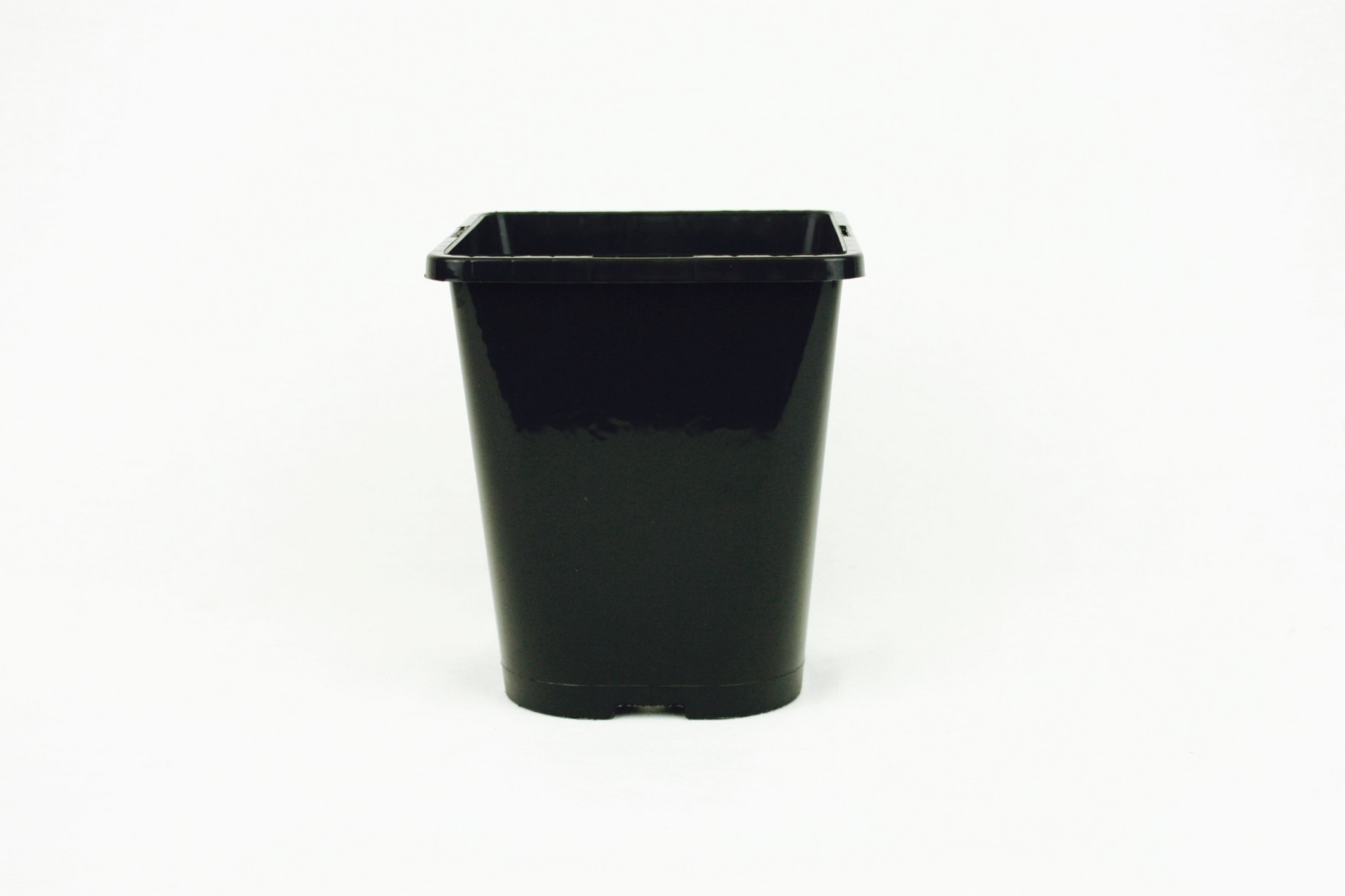 SQUARE TO ROUND POT